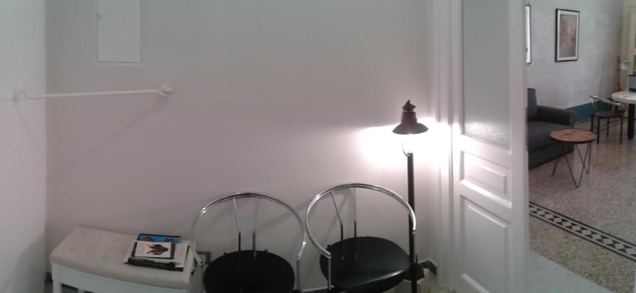 Primo Posto Bed & Breakfast ซาแลร์โน ภายนอก รูปภาพ