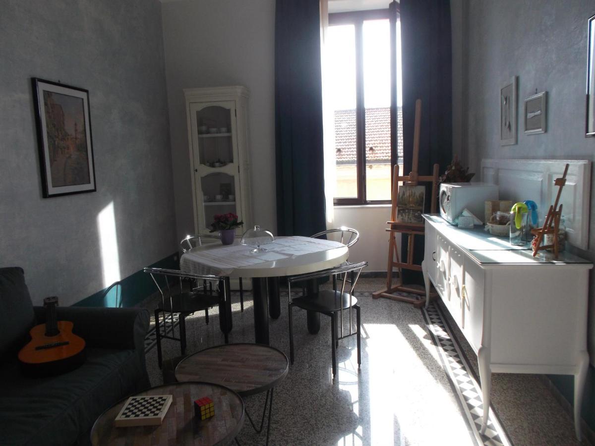 Primo Posto Bed & Breakfast ซาแลร์โน ภายนอก รูปภาพ