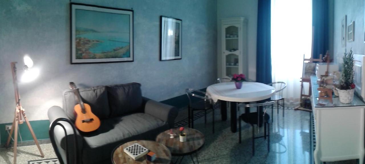Primo Posto Bed & Breakfast ซาแลร์โน ภายนอก รูปภาพ