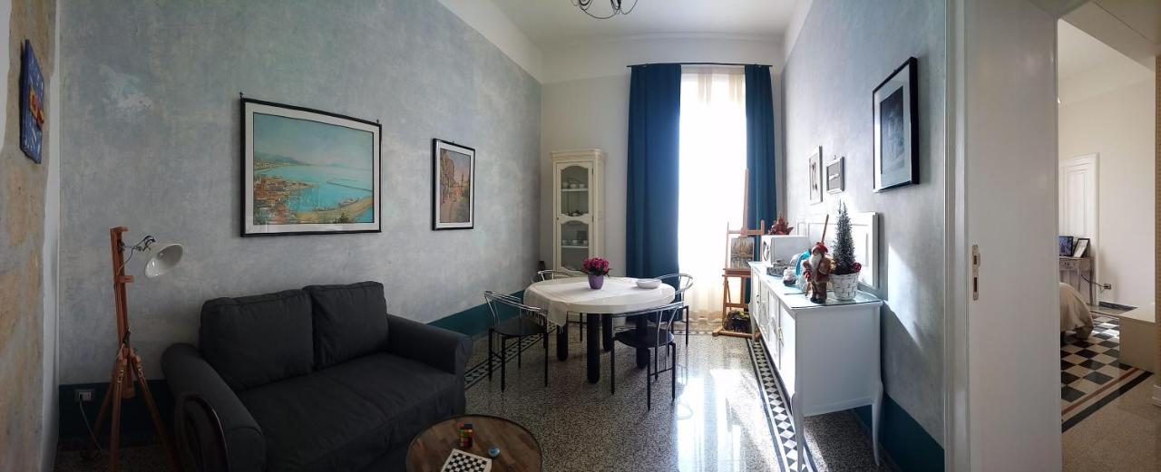 Primo Posto Bed & Breakfast ซาแลร์โน ภายนอก รูปภาพ